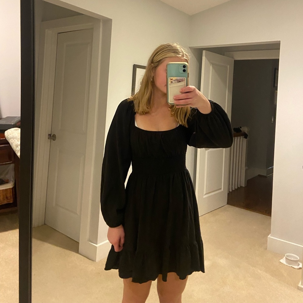 Black Long sleeve dress